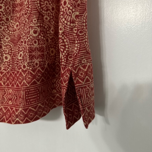 BCBG strappy halter top, gently loved, great condition! - Picture 4 of 5